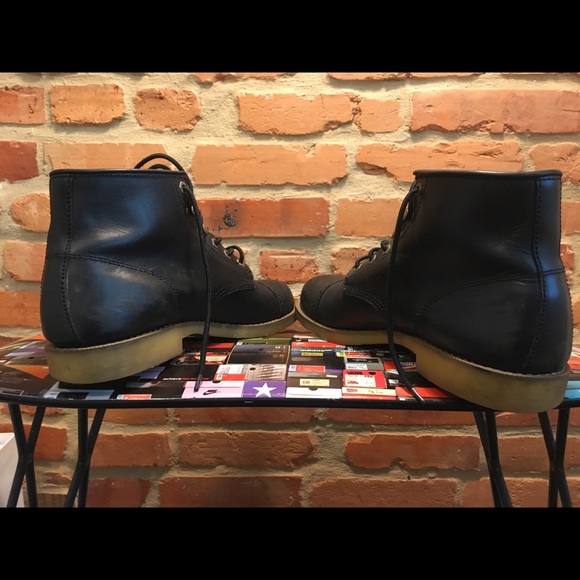 Giant Lace Up Boots Size 9.5 - Picture 2 of 4